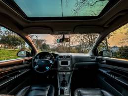 FORD - FOCUS - 2012/2012 - Preta - R$ 55.900,00