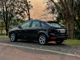 FORD - FOCUS - 2012/2012 - Preta - R$ 55.900,00